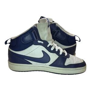 Nike Borough Mid Youth Basketball Sneakers - Size 7Y - White/Navy